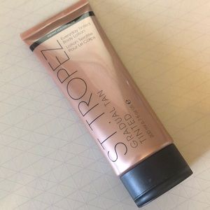 St. Tropez Everyday Tinted Body Lotion NEVER USED!